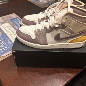 Retro 1 craft Jordan’s mid